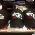 Кепки в подарок