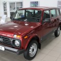 LADA 4x4 5d до 31.03.2016г. с выгодой до 90 000 рублей. Подробности на lada72.ru