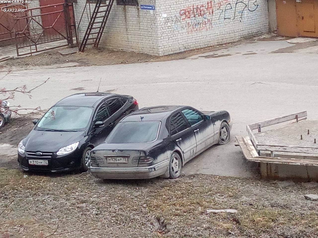 Брошенные автомобили бандитов