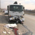32-летний cкутерист погиб на улице Чекистов при ДТП с грузовиком