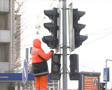 На перекрестке улиц Республики и Мельникайте установлены левоповоротные стрелки