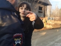 Неадекватная тюменка после девичника взяла на таран забор