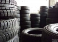 ВИДЕО: Мошенник в Тюмени украл 20 комплектов колес от автомобилей