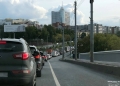 Убирают автобусную полосу на ул. Профсоюзная