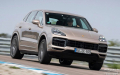 Porsche отзывает в России более 400 Cayenne из-за риска возгорания