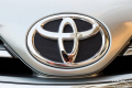 Двое мужчин продали арендованную Toyota Camry