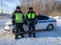 Инспекторы оперативно доставили роженицу в роддом 