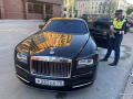Водитель Rolls-Royce и ещё 120 автовладельцев сняли тонировку вчера в Тюмени Водитель Rolls-Royce и ещё 120 автовладельцев сняли тонировку вчера в Тюмени