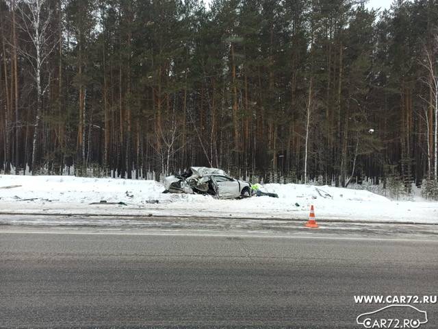 21 декабря 2005. Авария на трассе Тюмень. ДТП на трассе Тюмень Омск.