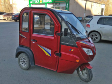 Электрический китайский автомобиль в Тюмени 