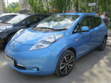 Nissan Leaf C352KK72