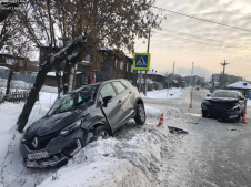 10-летняя девочка пострадала в ДТП на перекрестке улиц Новогодней и Чайковского 
