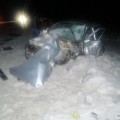 На встречную полосу занесло Chevrolet Lanos на 164-м километре автодороги Курган-Тюмень. Автомобиль столкнулся с ВАЗ 21124. Водитель «Лады», житель села Успенка Тюменского района, погиб. Ему было 24 года. Пассажирка, которая ехала с погибшим, сломала плеч