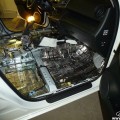 Демфирование передней части днища салона автомобиля RAV-4