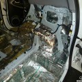 Демфирование задних колесных арок Виброфильтром Акустик(толщ 4 мм)