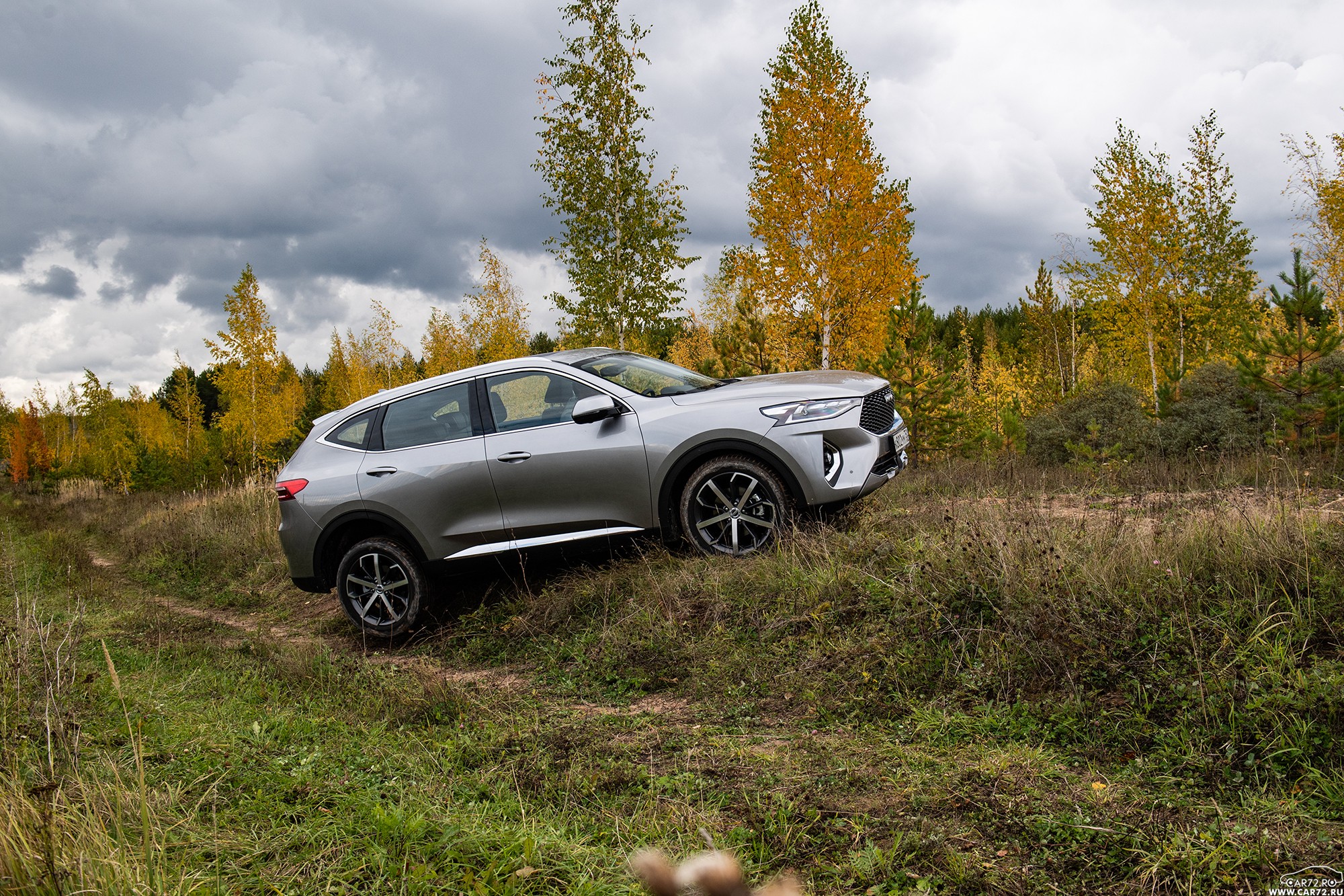 Тест драйв джулиан. Хавейл ф7. Машина Haval f7. Хавал ф7 на бездорожье. Haval f7 2017.