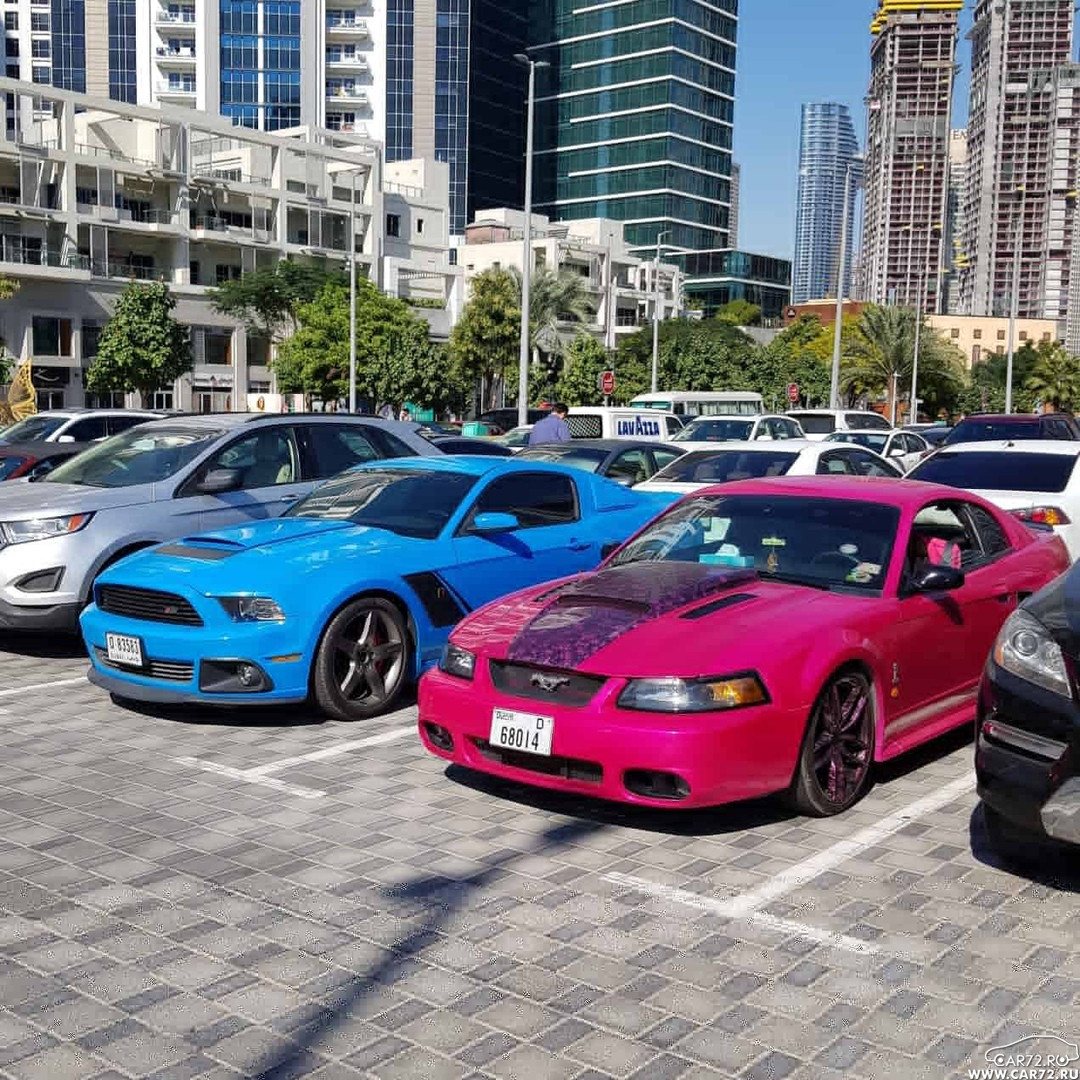 Дубайские машины. Дубай машины. Автомобили в Дубае. Крутые Тачки в Дубае. Коллекция автомобилей.