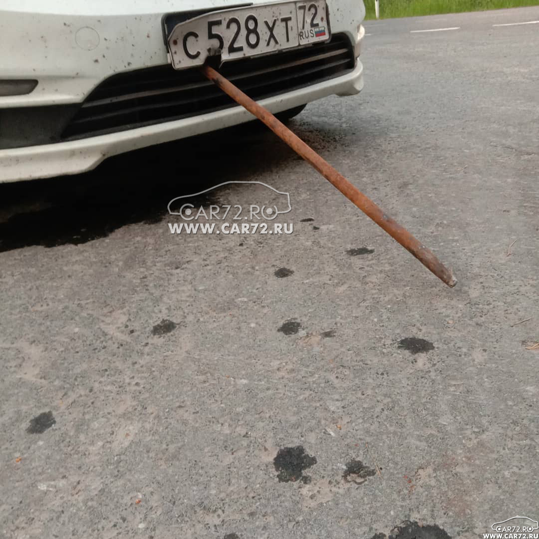 Лом в крыше автомобиля