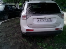 Mitsubishi Outlander P282PB72