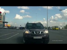 Nissan X-Trail B464YT96