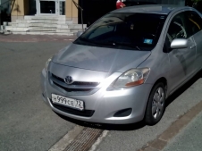 Toyota Yaris H999CE72