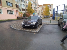 Mercedes-Benz  M363KC72