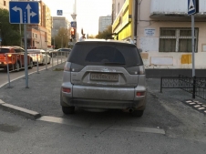 Mitsubishi Outlander M414KX72