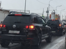 Volkswagen Touareg H333EE72