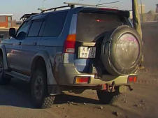 Mitsubishi Pajero K373PB72