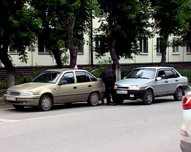 ГИБДД проверят учебный транспорт автошкол Тюмени ГИБДД проверят учебный транспорт автошкол Тюмени