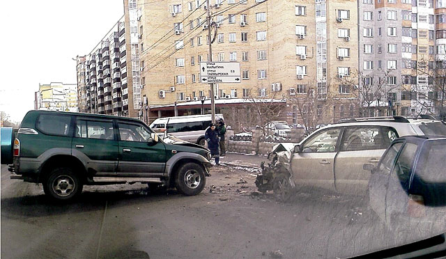 пять автомобилей столкнулись на улице Малыгина